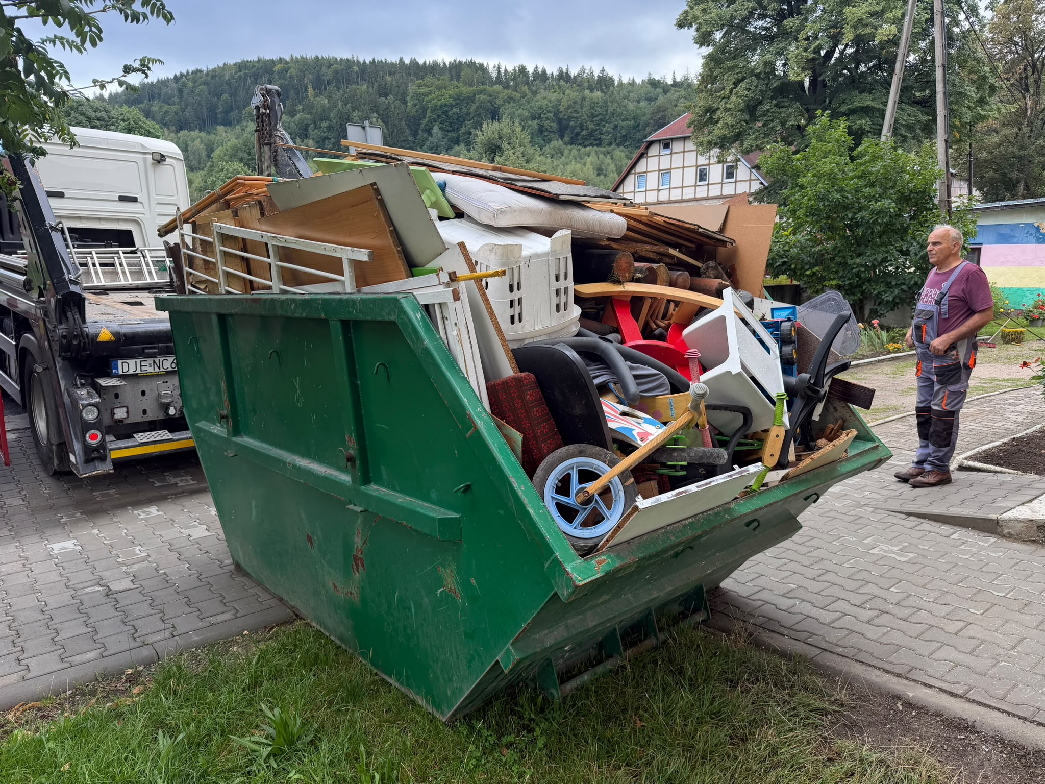Odbiór odpadów wielkogabarytowych